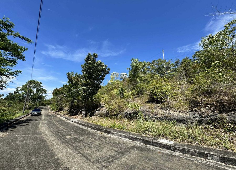 240 sqm Residential Lot For Sale at Summerhills Subdivision Compostela, Cebu