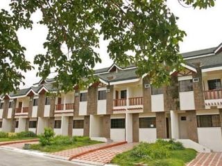 Canyon Woods Residential Resort Golf Villas For Sale in Laurel, Batangas