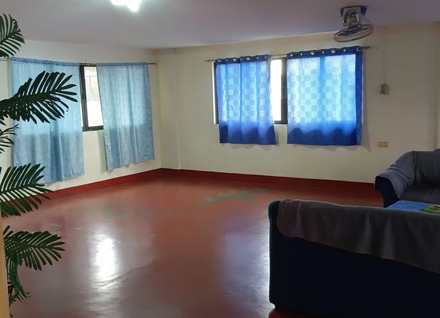 A-Door -3 Storey apartment building with income for Sale in Pasay City! 2025