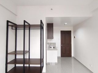Newly Built Modern Apartments at Central Mandaluyong