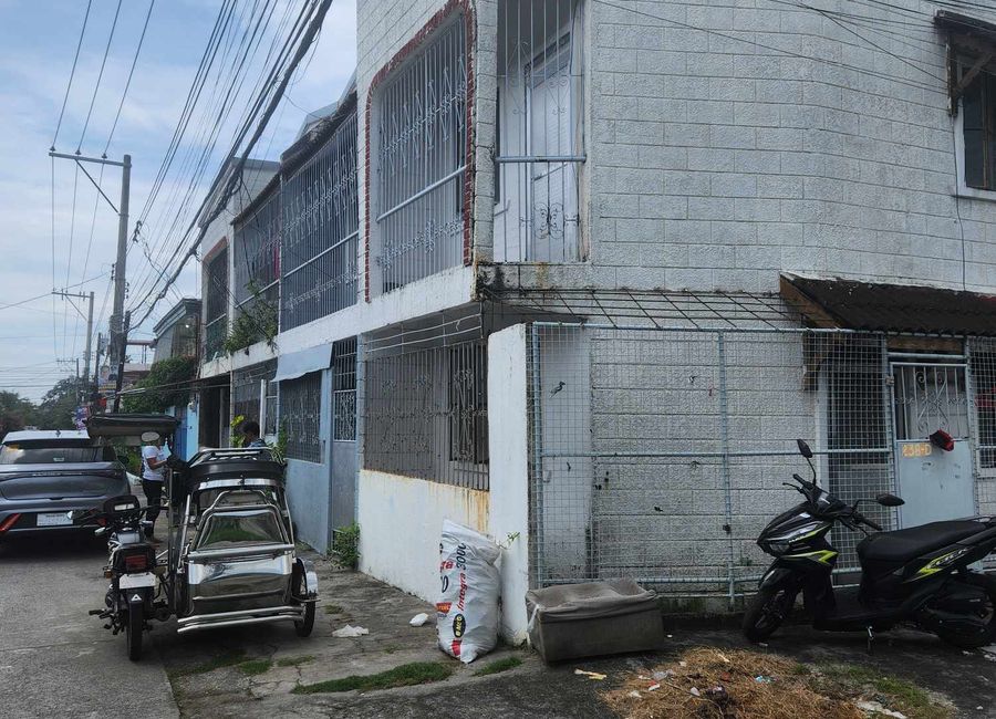 4 UNITS APARTMENT MARISOL ANGELES CITY NEAR CLARK