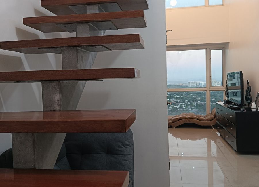 FOR SALE Makati - The Beacon Condo, , Penthouse Unit 3BR Furnished, bi ...