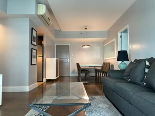 Fully Furnished 2BR in Edades Rockwell | Prime Makati Living