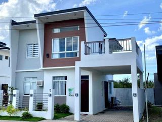 4-Bedroom Modern House and Lot for Sale in Emerald Estates, Oton