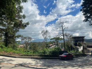 Commercial lot along Tiptop, Pacdal, Baguio City, Benguet