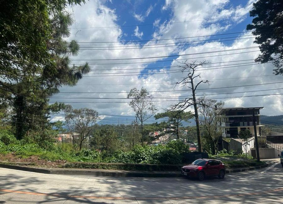 Commercial lot along Tiptop, Pacdal, Baguio City, Benguet