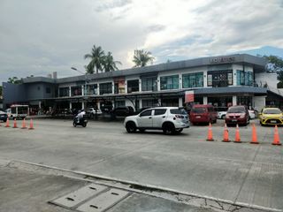 Building and Gas station For Sale with income generating of 450,000 pesos