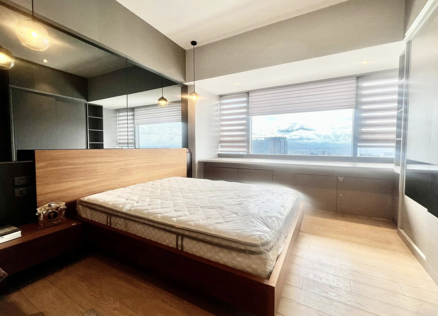 Hotel like Studio with parking for Sale in One Shangrila Place, Mandaluyong City