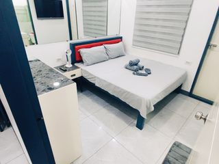 NEWSU1 High-Tech Fully Furnished SAFE Condo Apartment SwimmingPool Angeles City