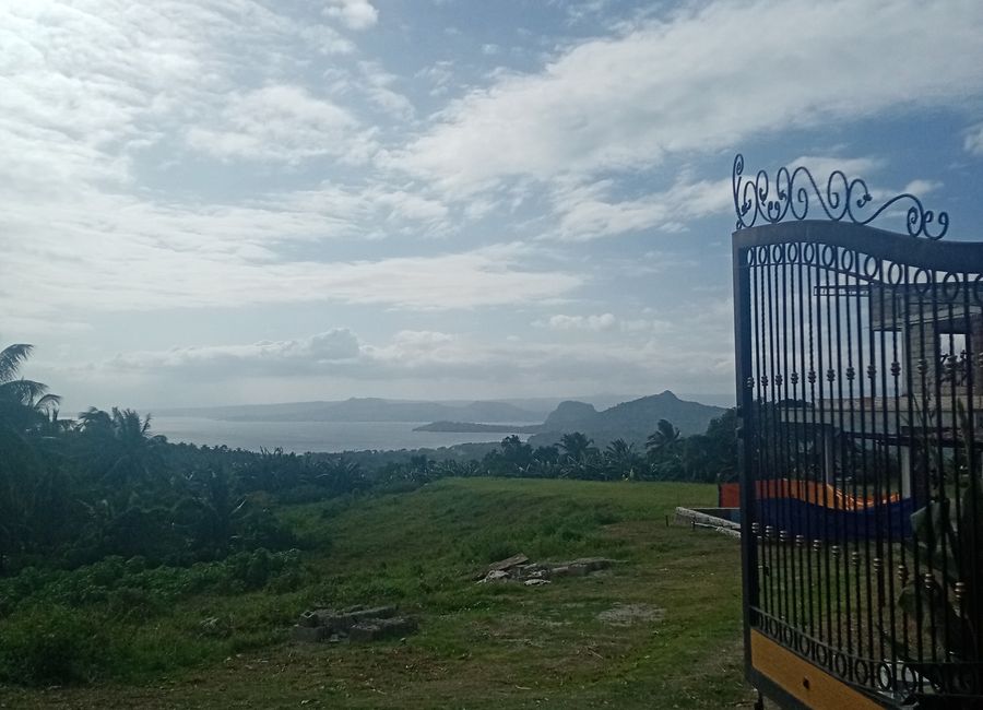 For sale overlooking taal farm lot in Balete Batangas
