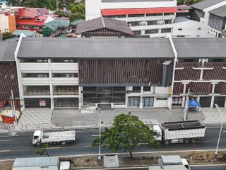 Highly Visible Commercial Property for Sale in Congressional Ave., Q.C.