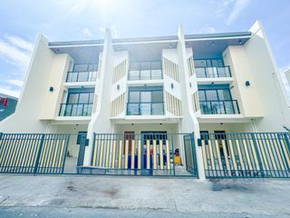 🚨LAST UNIT AVAILABLE🚨BRAND NEW MODERN 3 STOREY TOWNHOUSE FOR SALE IN PILAR VILLAGE LAS PIÑAS CITY