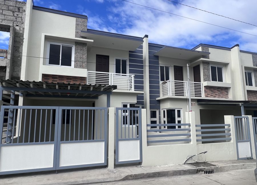 For sale 3BR Townhouse in Bloomfield Homes II Section 2-Amelia 2 Model, Lipa