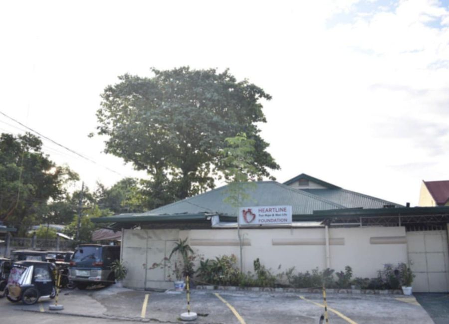 RUSH Sale: Commercial Building in Marisol Angeles City, Pampanga