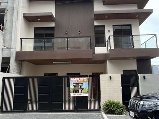 Minimalistic Design Modern House