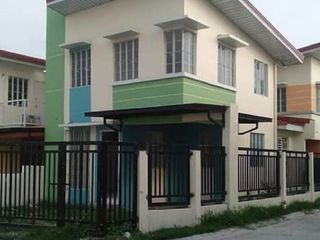New Single Attached House w/ Fence & Gate for Sale in Manibaug, Porac, Pampanga