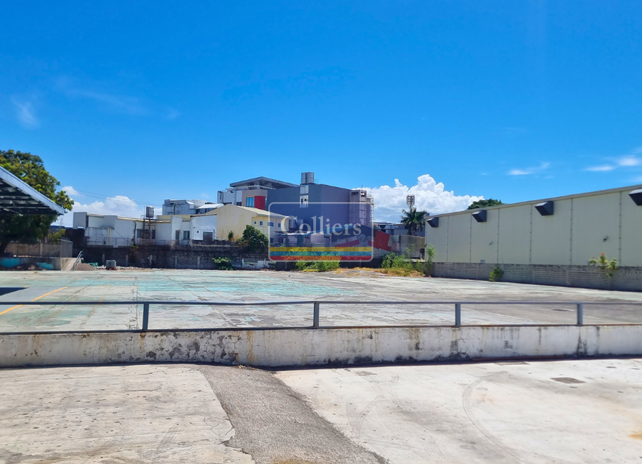 Vacant Lot for Lease in ACSIE Parañaque. Ideal for Staging or Vehicle ...