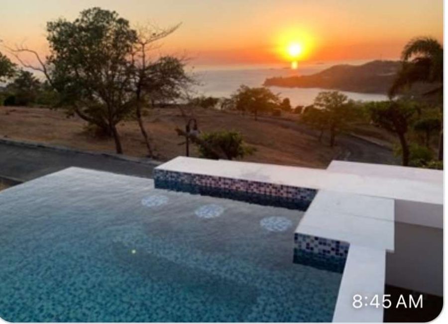 PUNTA FUEGO SEAVIEW HOUSE AND LOT