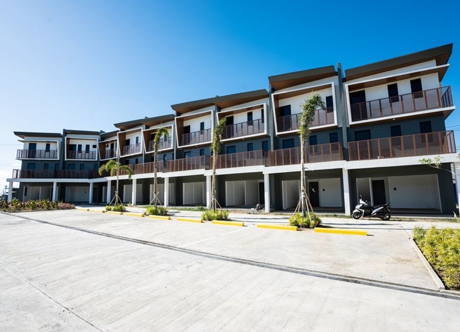 Ready For You: Shophouse for Sale in Cabanatuan, Nueva Ecija at Ajoya Cabanatuan