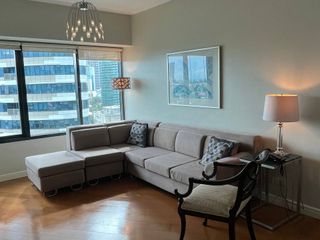 For Sale 1 Bedroom One Rockwell East