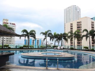 Malate Bayview Mansion: Multi-Unit Condo For Rent and Office for Rent in Manila