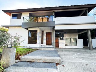 For Sale 4-Bedroom Brand New House in Ayala Southvale Sonera, Las Piñas