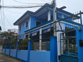 Sale - Single Detached Home with  1 main House and 3 door Apartment an Income Generating Property