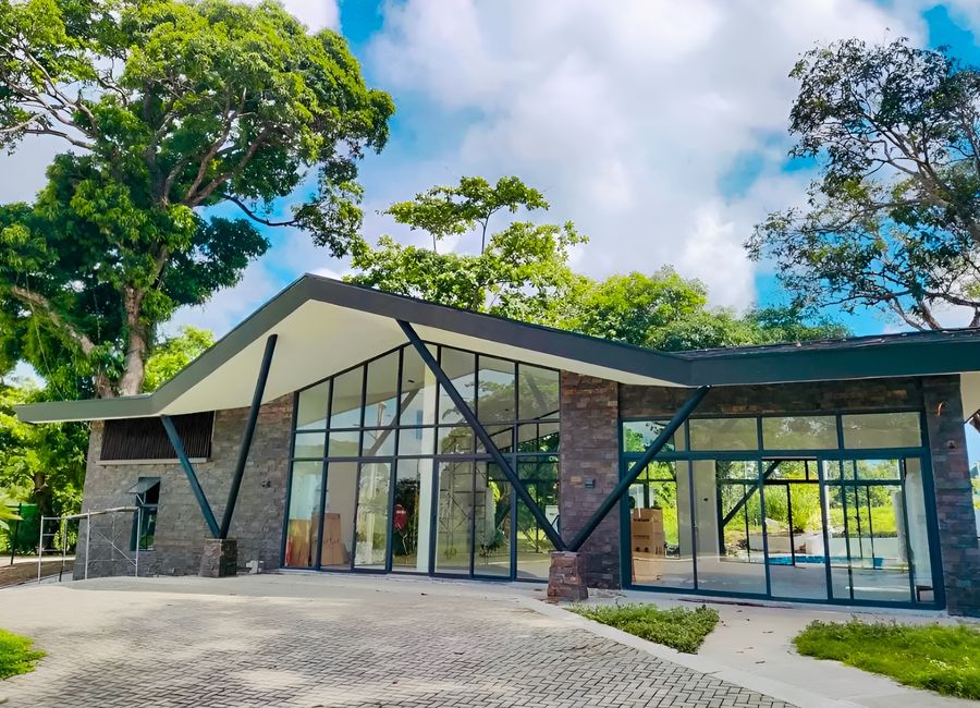 Lipa City, Batangas Prime Lots for Sale in Terreno South by Rockwell Land