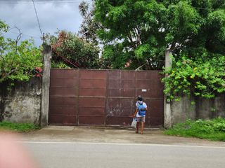 Price reduced for quick sale! Large 5,000 sqm lot with a house & pool