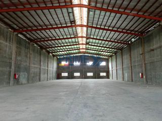 1297SQM High Ceiling, Gated, etc. in Valenzuela - for lease!