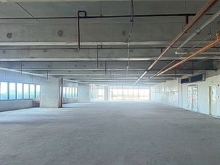 1,780 sqm Office Space For Rent in McKinley, Taguig at One Le Grand Tower