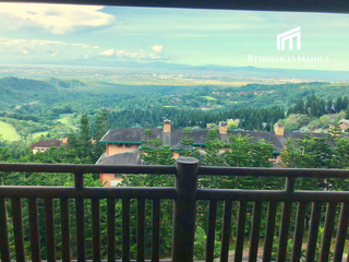 Modern Renovated Penthouse at Woodridge, Tagaytay Highlands for Sale