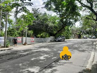 FOR LEASE and FOR SALE COMMERCIAL LAND GOOD FOR WAREHOUSE, CARWASH, RESTO IN AMPARO CALOOCAN