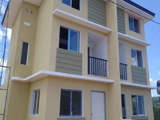 PRE SELLING PAGIBIG FINANCING DUPLEX TYPE  HOUSE AND LOT FOR SALE IN ANTIPOLO-TERESA BOUNDARY