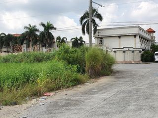 Foreclosed Property - 300 sqm Lot For Sale in Costal Bay City, Noveleta, Cavite