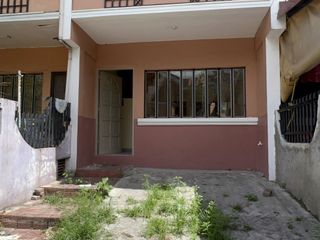 3 Bedrooms Townhouse for Sale in Caloocan