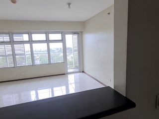 3 Bedroom Condo with parking in Two Serendra, Bonifacio Global City, BGC, Taguig