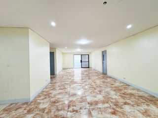Park Tower - UNIT R16 Penthouse Condominium For Rent