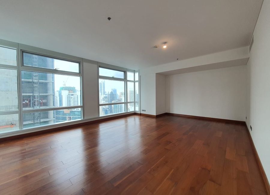 3BR Ultra Luxury Condo Unit at Two Roxas Triangle | 42/F