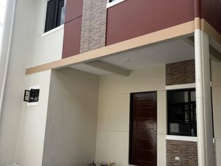 House and Lot for Sale in West Fairview 42k per month 3 bedrooms 2 cr 1 cg