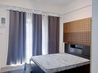 SPACIOUS FULLY FURNISHED STUDIO BEDROOM