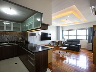 2-BR with Parking Avalon Condo unit 1809 near Ayala Mall CBP Cebu Business Park