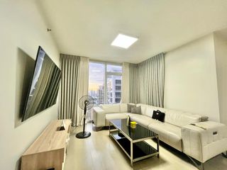 FURTHER REDUCED!! RUSH SALE!! Lincoln, Proscenium at Rockwell: 2BR Condo for Sale, 2 parking, P45.5M