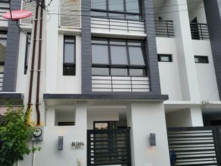 For Rent Northwest BF Paranaque, Townhouse  4BR, 4T&B, 2Car Garage