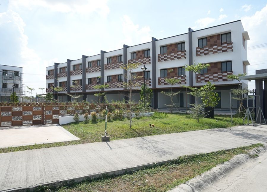 Shophouse for Sale in Capas, Tarlac at Ajoya Capas