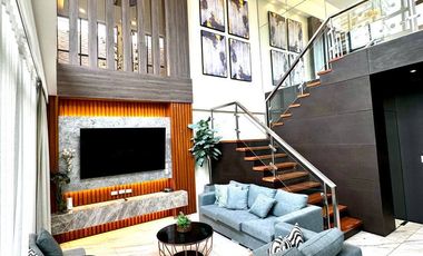 For Sale Three Bedroom in St. Moritz Mckinley West Bonifacio Global City Taguig