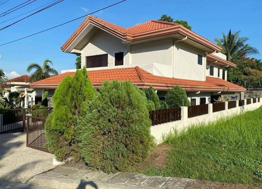 LAS TERRAZAS HOUSE FOR SALE 2 Story Spanish Mediterranean