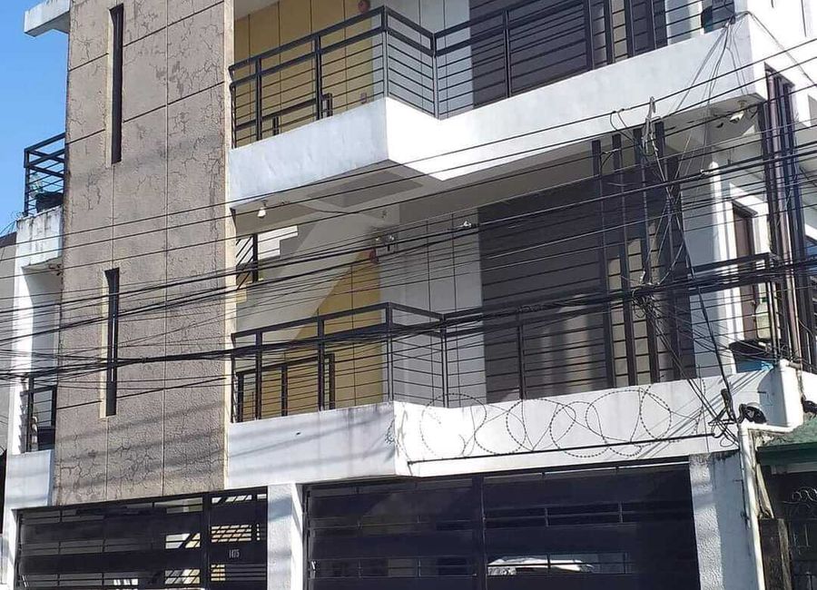 Income Generating Property for Sale in Angeles City 3 Storey Dormitory