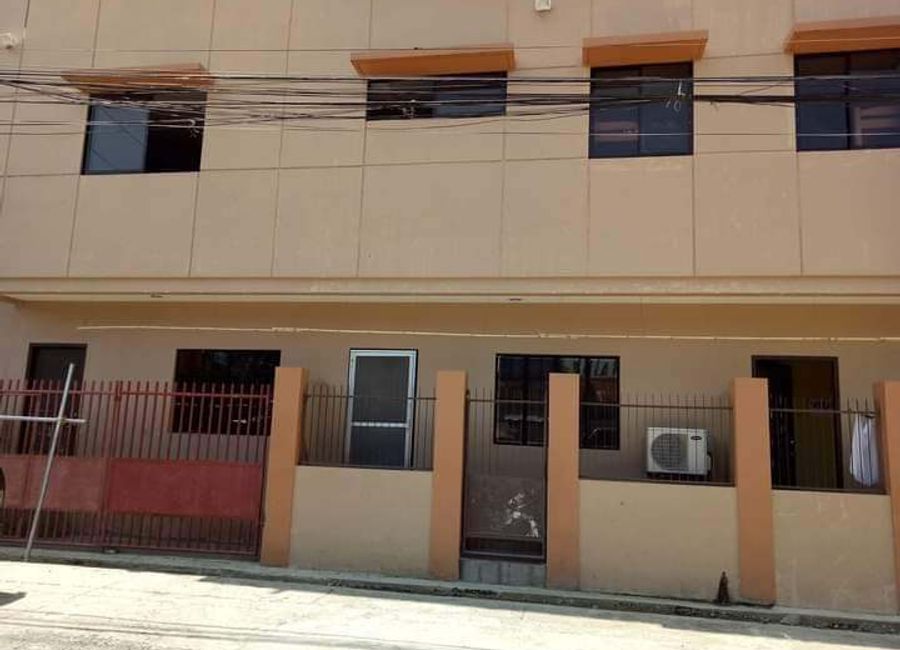 APARTMENT 4 DOORS AND BOARDING HOUSE 9 ROOMS INCOME GENERATING IN AGDAO DAVAO CT