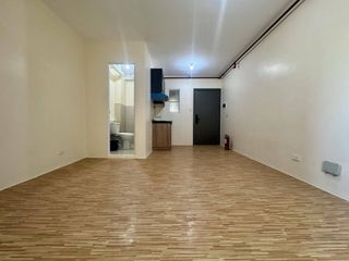 Studio Condo Unit FOR RENT in Las Pinas near NAIA